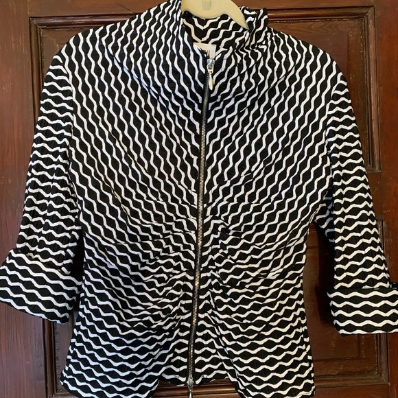 Joseph Ribkoff Zipped Graphic Black + White Jacket - Picture 1 of 7